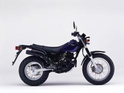 YAMAHA TW 125 blue