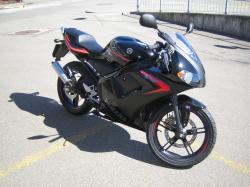 YAMAHA TZR 50 black