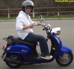 YAMAHA VINO 125 blue