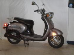 YAMAHA VINO 125 silver