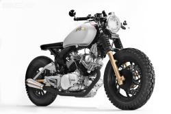 YAMAHA VIRAGO 1000 black