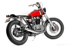 YAMAHA XS 650 CUSTOM red