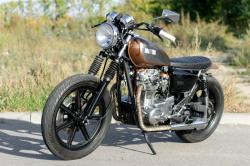 YAMAHA XS 650 brown