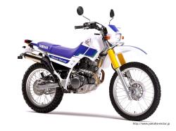 YAMAHA XT 225 SEROW blue