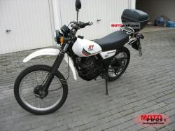 YAMAHA XT 250 brown