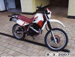 YAMAHA XT 350 brown