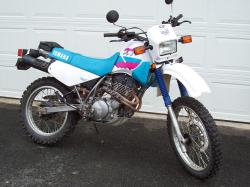 YAMAHA XT 350 engine