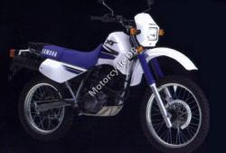 YAMAHA XT 350 green