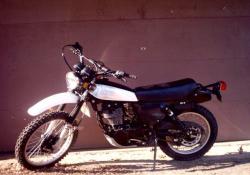 YAMAHA XT 500 S black