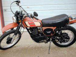 YAMAHA XT 500 brown