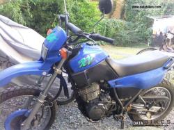 YAMAHA XT 600 K red