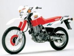 YAMAHA XT 600 white