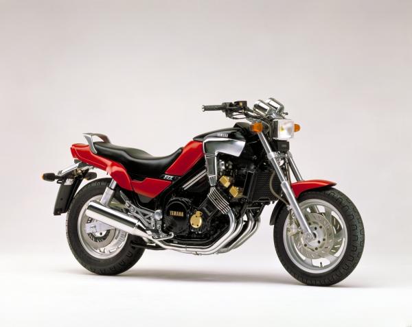 Yamaha FZX750