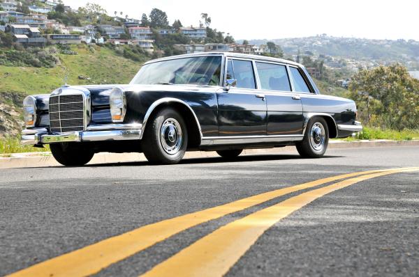 mercedes-benz 600