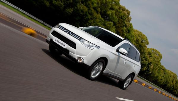 Mitsubishi Outlander