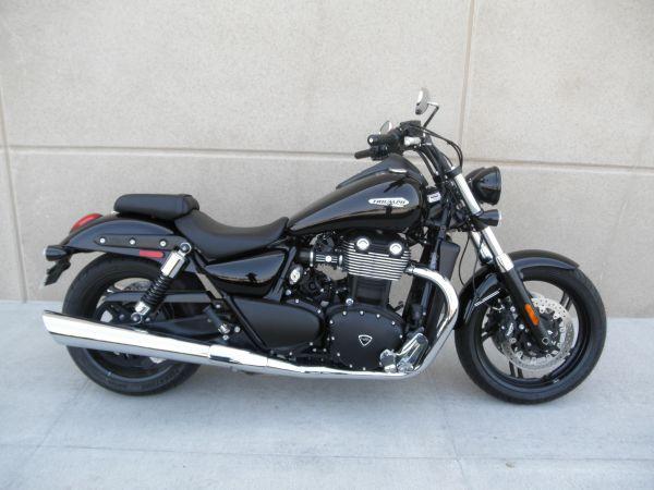 Triumph Thunderbird