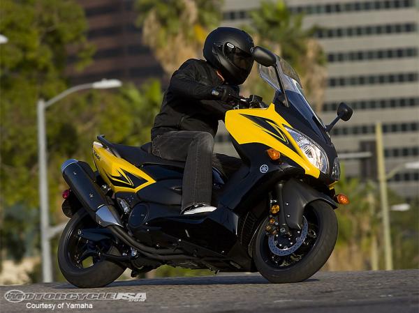 yamaha tmax